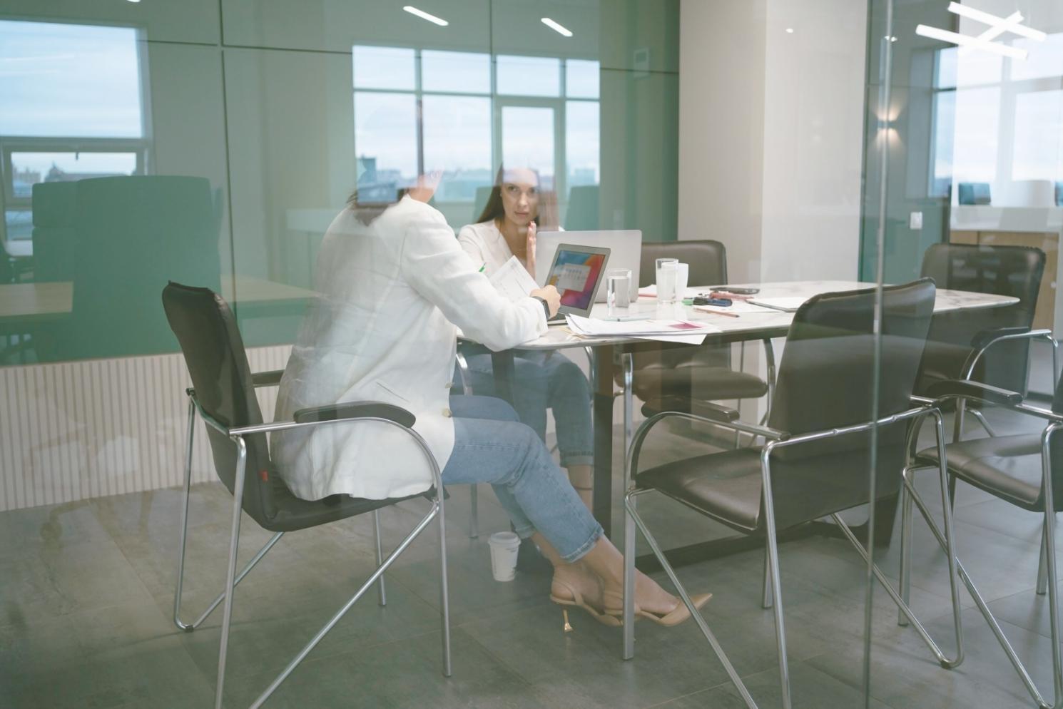 Erfolgreiches Team nach Implementierung von Motivationsstrategien